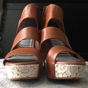 Gianni Bini Wedges